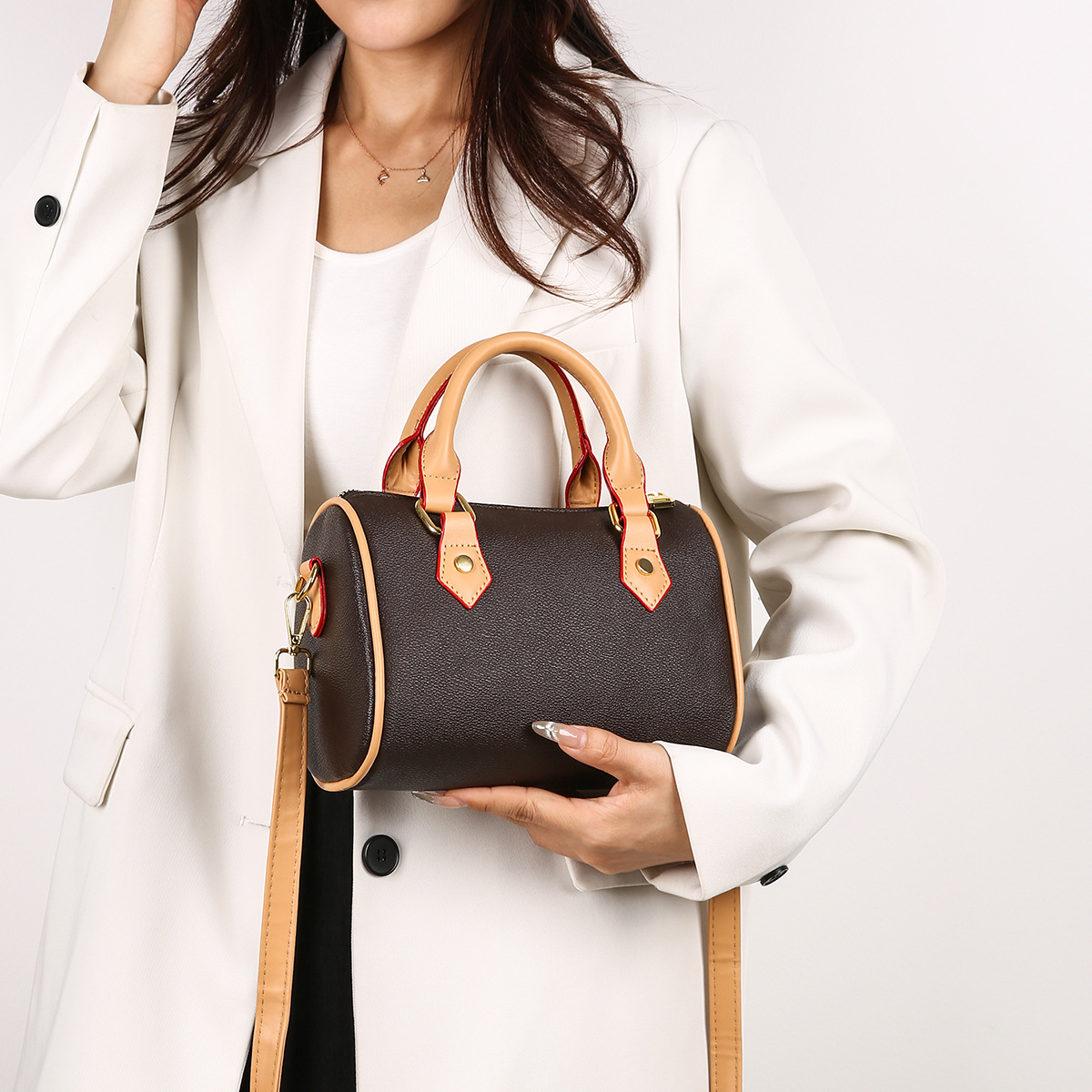 New Luxury Pillow Bag for Wome – Luxury Bags Lv Bewertung und Preis