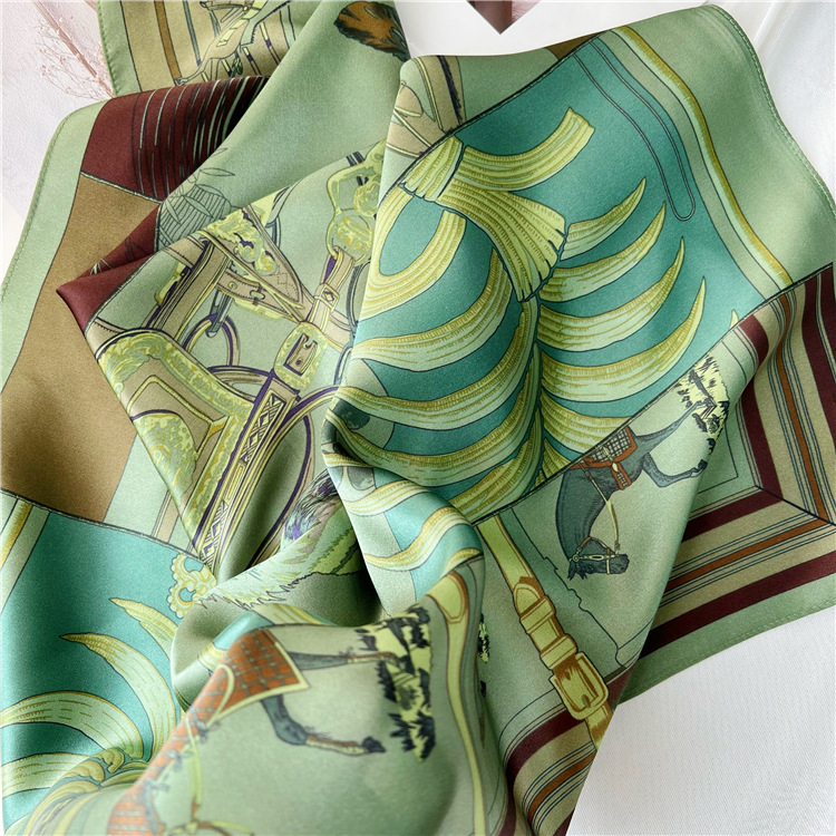 Small Mulberry Silk Scarf 65CM – Luxury Bags Green Bewertung und Preis