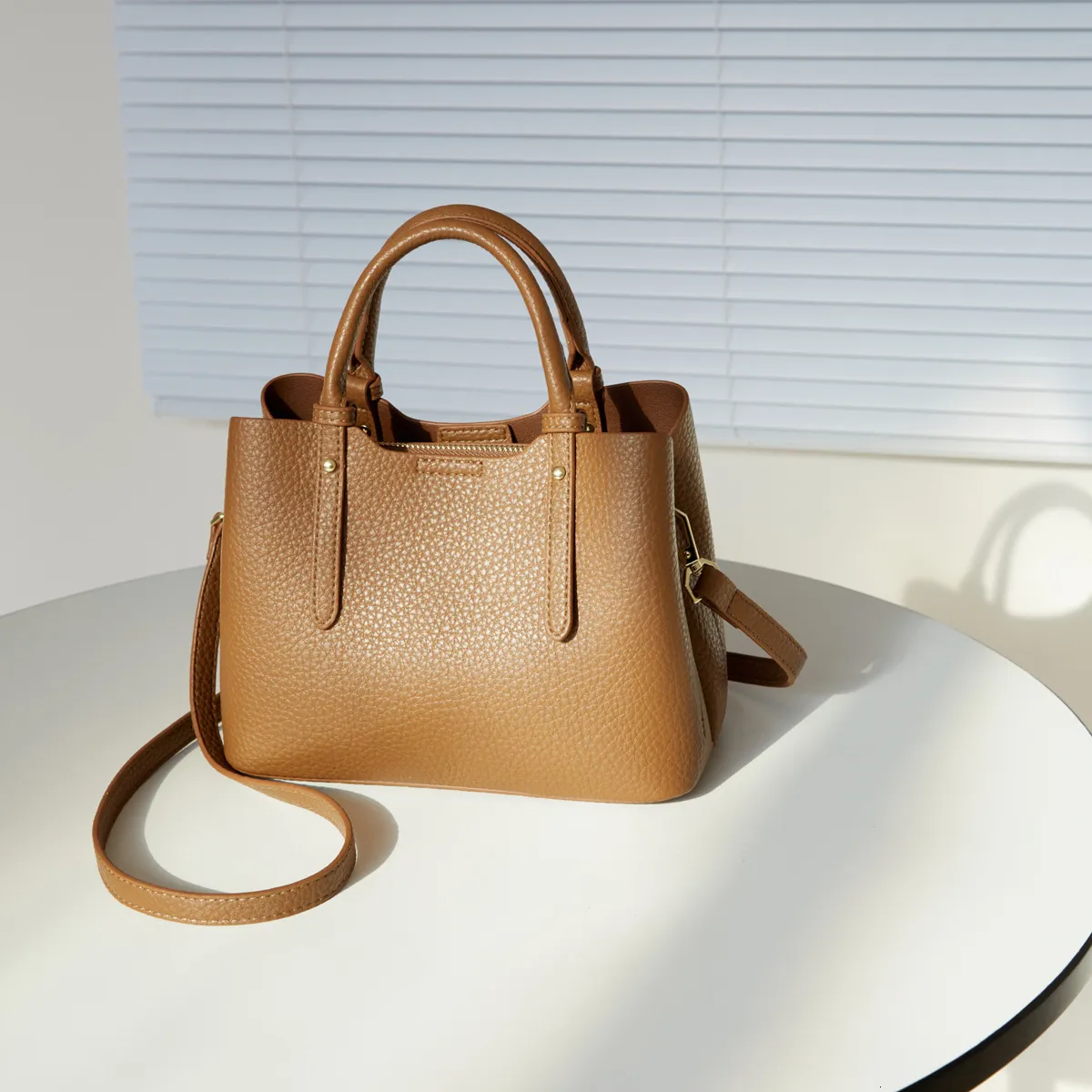 Minimalist Quiet Luxury 2025 N – Luxury Bags Quiet Bewertung und Preis
