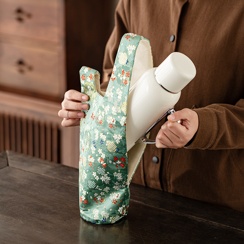 Travel thermos cup bag large l – Luxury Bags Levels Bewertung und Preis