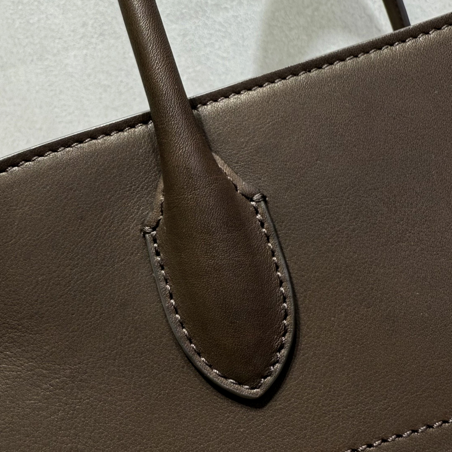 Structured Top Grain Leather H – Structured Handbag Top Handle Bewertung und Preis
