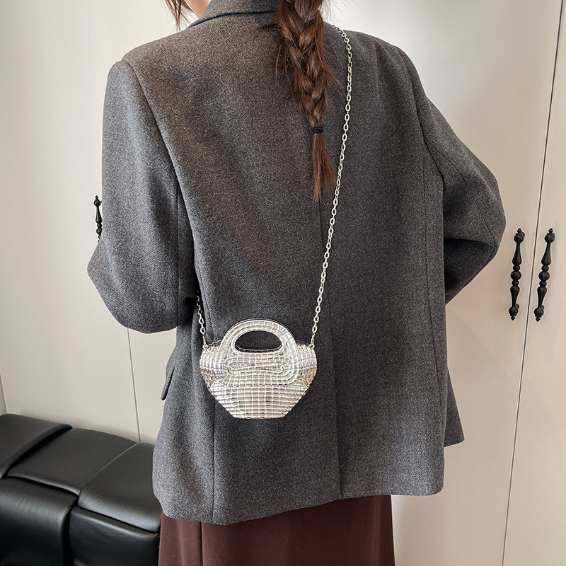 PVC Solid Color Hasp CHAINS Cr – Luxury Bags That Are Affordable Bewertung und Preis