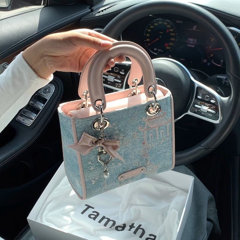 High Value Light Luxury Contra – Luxury Bags Levels Bewertung und Preis