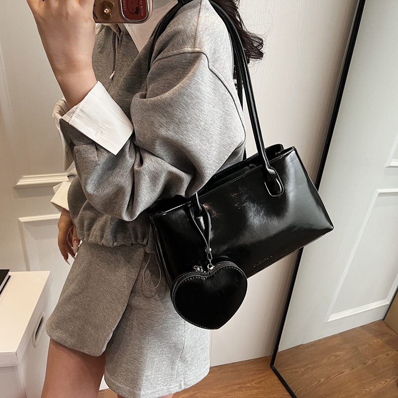 Women's Patent Faux Leather To – Luxury Bags Quiet Bewertung und Preis