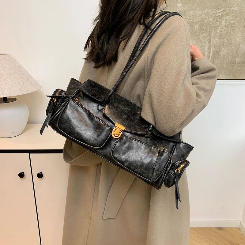 Branded Underarm Shoulder Moto – Luxury Y2K Bags Bewertung und Preis