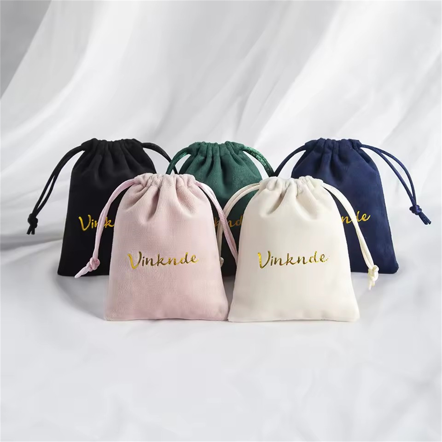 100pcs Green Velvet Packaging  – Luxury Bags Green Bewertung und Preis
