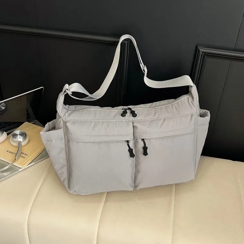Trendy Y2K Diaper Bag Handbag  – Luxury Bags That Are Affordable Bewertung und Preis