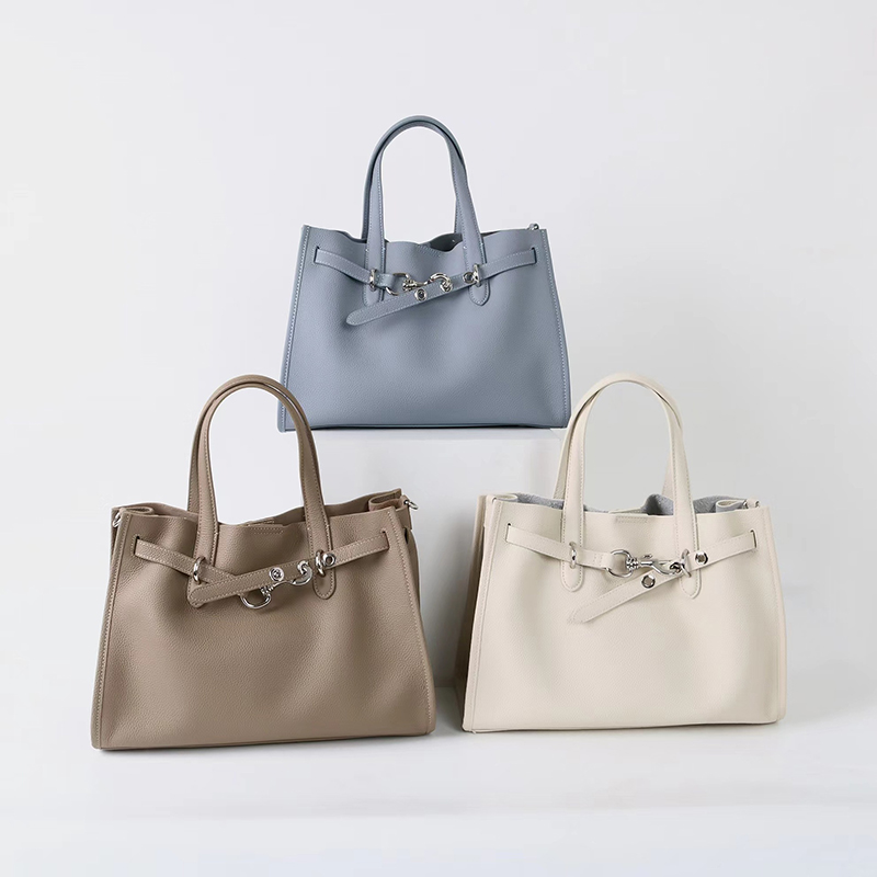 Luxury Brand Silver Buckle Wom – Luxury Bags With Silver Hardware Bewertung und Preis